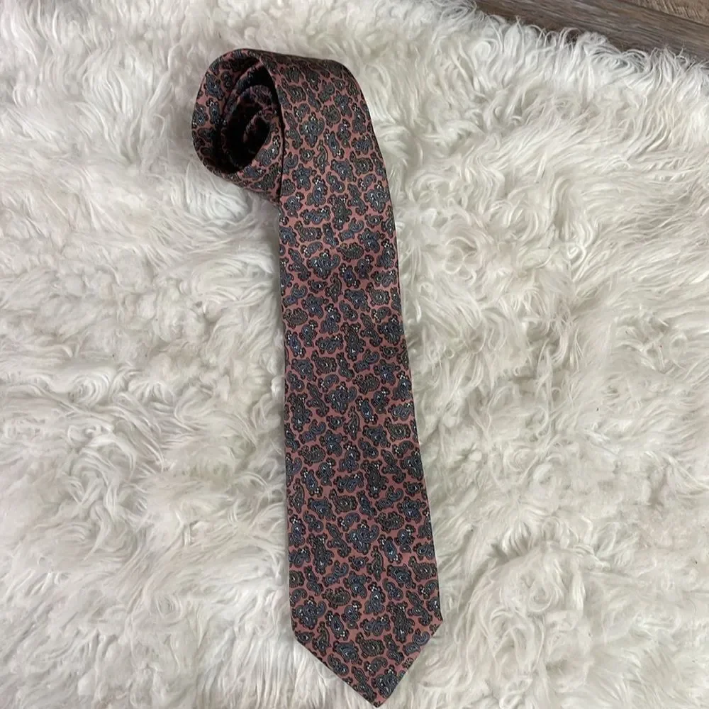 Oleg Cassini Mens Vintage Pink Paisley Dress Tie 42”